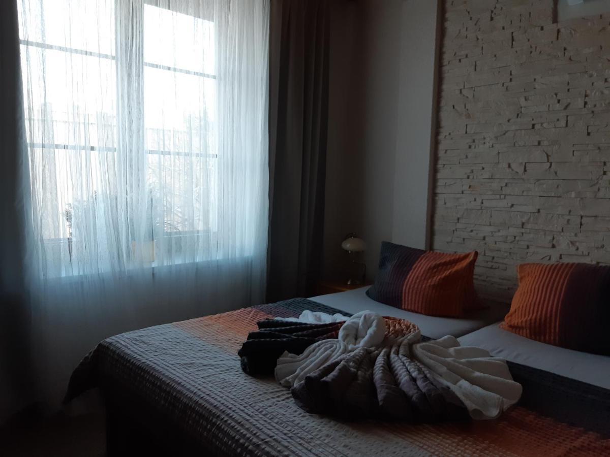 Pension Art Lázně Bohdaneč Dış mekan fotoğraf